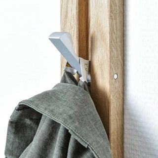 Colgador Knax Roble y Metal