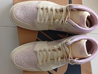 Jordan 1 Zoom Air CMFT 2 Beige/Rosa