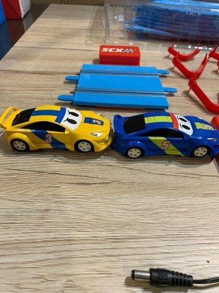 Circuito Scalextric Compact Kids Race 1:43