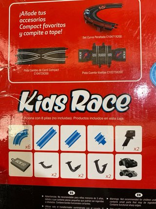 Circuito Scalextric Compact Kids Race 1:43