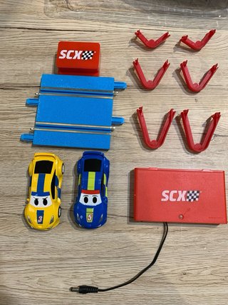 Circuito Scalextric Compact Kids Race 1:43