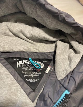 Chaqueta Tommy Hilfiger Gris Talla L