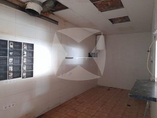 Local comercial en alquiler en Santa Marina - La Paz en Badajoz