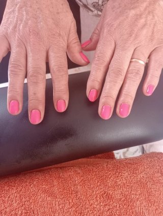 Estética manicura pedicura depilación facial masaj