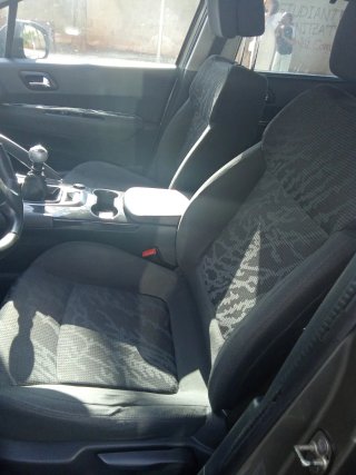Peugeot 3008 2012