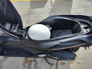 Honda PCX125 Negra - Maxi Scooter Automática
