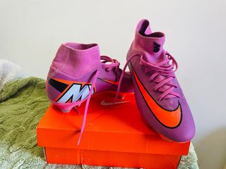 Botas de fútbol Nike Air Zoom Moradas/Rosadas