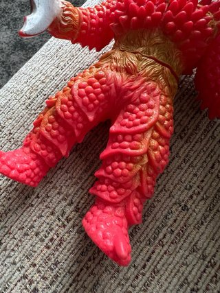 Ultraman Kaiju Japool Figura