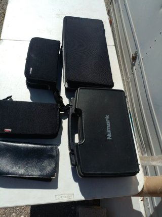 Numark MT3 Mesa DJ con CDJs