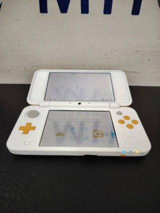 2DS XL Blanco Naranja  1 Año Garantía