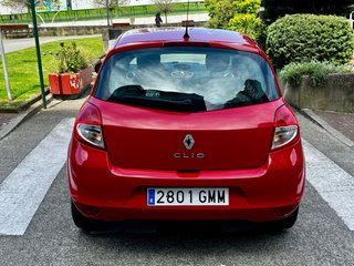 RENAULT CLIO 1.5 DCI 85CV 194 MIL KM 3.950€