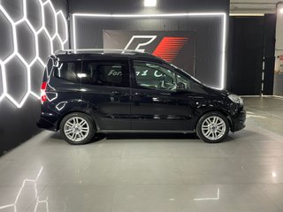Ford Grand Tourneo Connec 2015