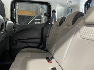Ford Grand Tourneo Connec 2015