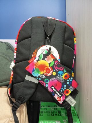 Mochila Perona Flores Multicolor