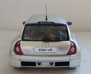 Renault Clio V6 Phase 2 1/18 Ottomobile OT842