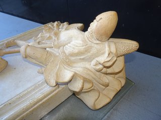 Escultura Sant Jordi Casa Amatller- Refractario.
