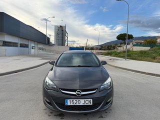 Opel Astra 2015