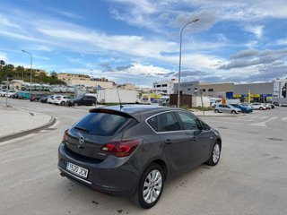 Opel Astra 2015