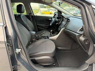 Opel Astra 2015