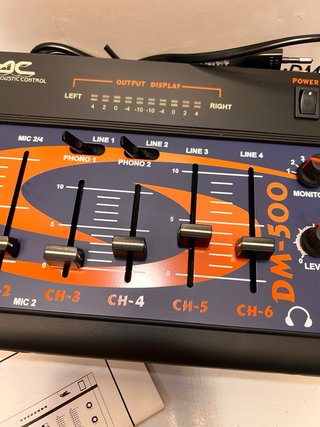 Mesa de Mezclas Acoustic Control DM-500