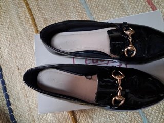 Mocasines charol mujer