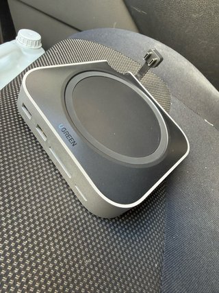 Mac Mini M4 + Dock Ugreen