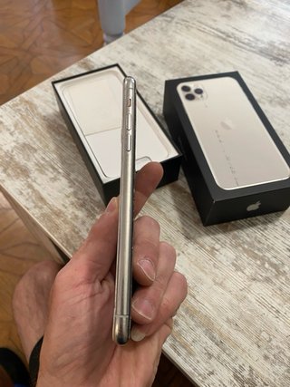 iPhone 11 Pro Max 256 GB - Pantalla Rota