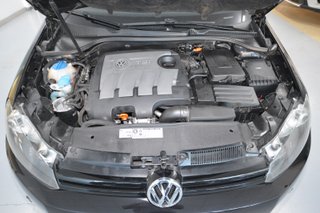 Volkswagen Golf 1.6 TDI DSG