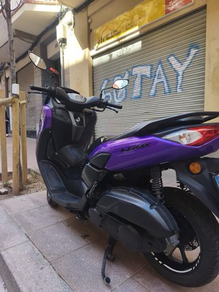 Yamaha Nmax 125 Morada 2021 km 68.000