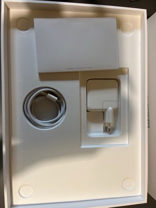 MacBook Air 13 2020 Plata