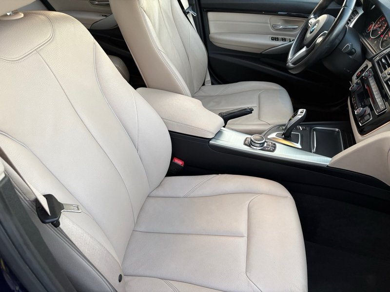 BMW Serie 3 2019, foto 27