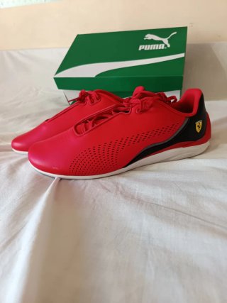 Zapatillas Puma Ferrari Rojas y Negras