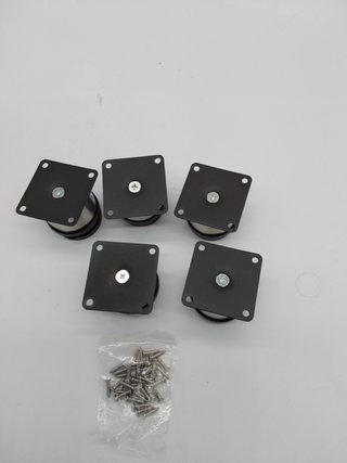 Zoccoli Regolabili per Mobili 5 Pezzi - Metallo Nero 5–6,5 cm, 50×50 mm - Piedini Livellatori per Tavolo, Divano, Armadio, Mobile TV