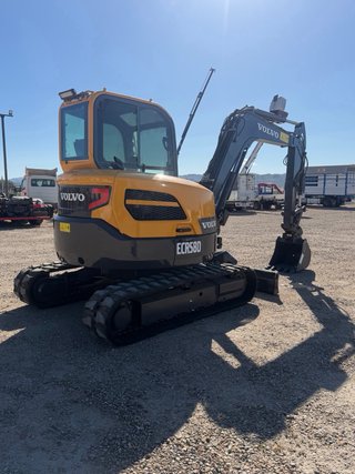 Retroexcavadora Volvo ECR 58 Plus