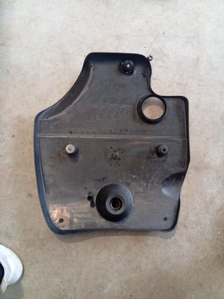 Tapa motor VW 1.9 TDI