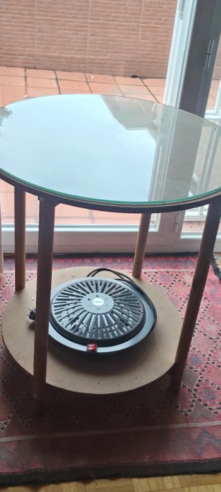 Mesa camilla redonda con brasero