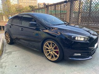 Ford Focus 2.0 EcoBoost ST 250