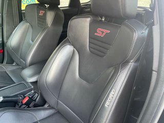 Ford Focus 2.0 EcoBoost ST 250