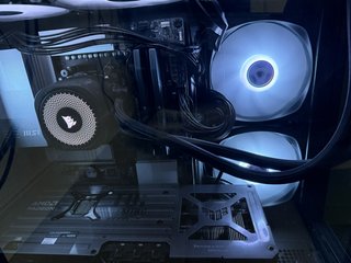 PC Gaming Ryzen 7800X3D + Asus RX 9070 XT OC
