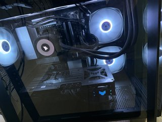 PC Gaming Ryzen 7800X3D + Asus RX 9070 XT OC