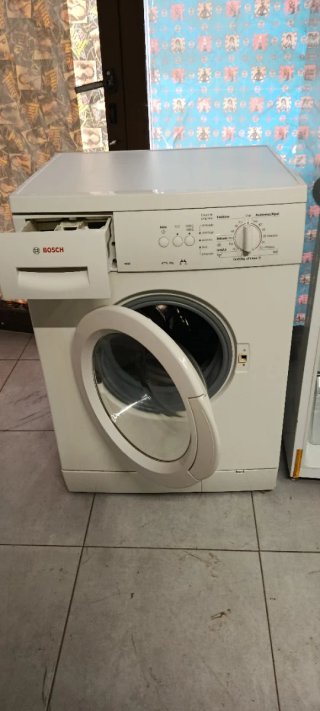 Nevera Hisense y Lavadora Bosch