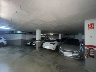 Garaje en venta en Centre - Colomeres - Rambles en Gavà
