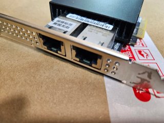Tarjeta Red Dual 10Gb RJ45 + 2 Slots NVMe