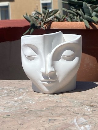 Vasetto in gesso design viso