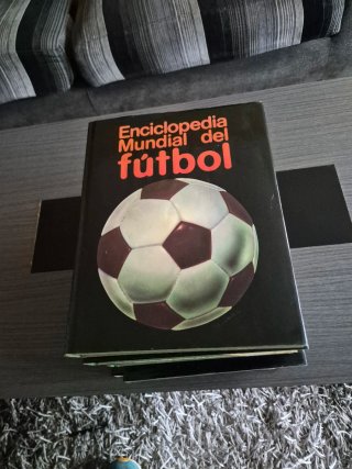 Enciclopedia Mundial del Fútbol 1930-1981