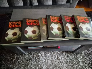 Enciclopedia Mundial del Fútbol 1930-1981