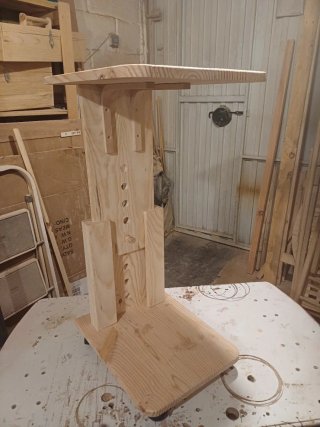 Mesa auxiliar madera con ruedas regulable
