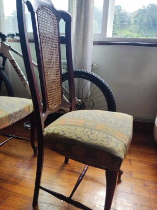 6 Sillas de Madera Rattan