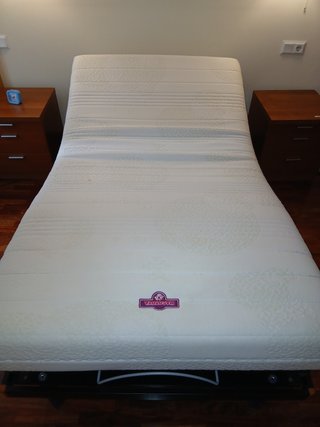 Cama articulada eléctrica + colchón 105x190