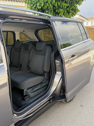 Ford Grand C-MAX 2013